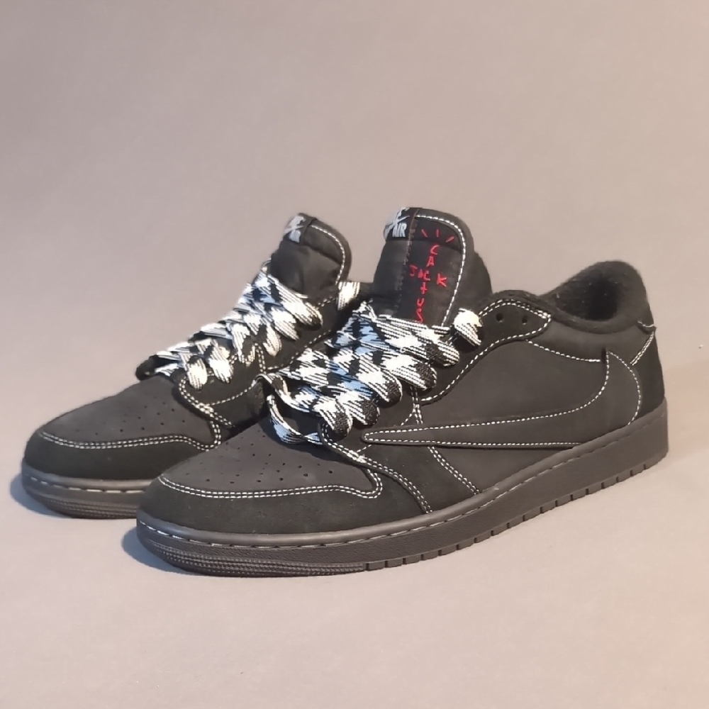 Travis Scott Black and White Sneakers - Picture 3 of 3